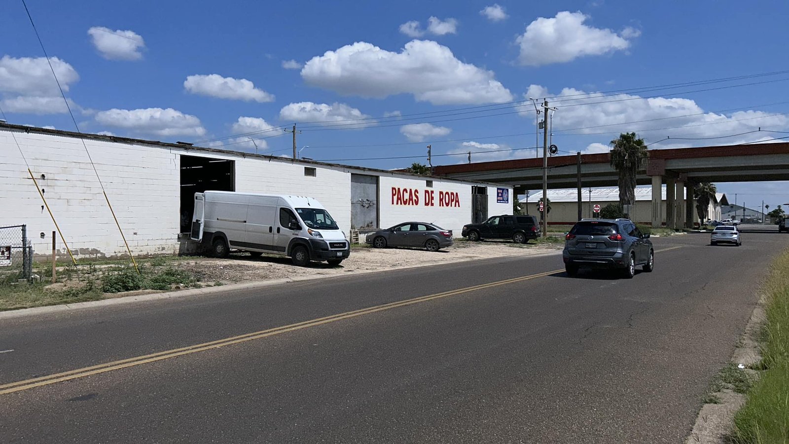 Imagen para Pacas de ropa americana en México